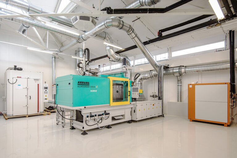Liquid injection molding Liquid injection molding